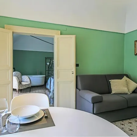 Casa Tiffany